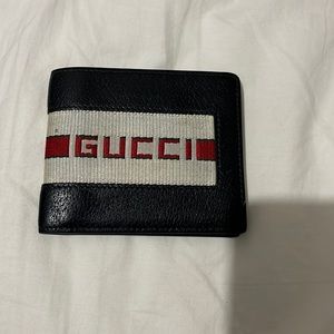 GUCCI wallet